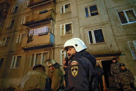 В лифте дома в Ульяновске прогремел взрыв