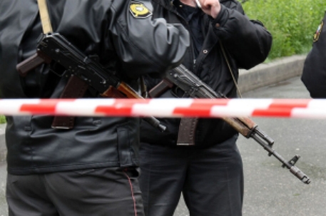 В Чечне неизвестные убили двух милиционеров 