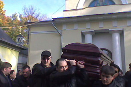 Япончика похоронили на Ваганьковском кладбище