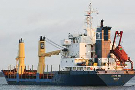Сухогруз Arctic Sea ушел из мальтийского порта в Алжир