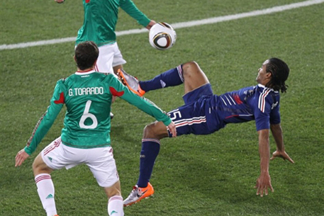 Мексика переиграла Францию на ЧМ-2010