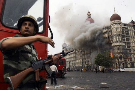 Устроивших теракт в Мумбаи боевиков до сих пор не похоронили 