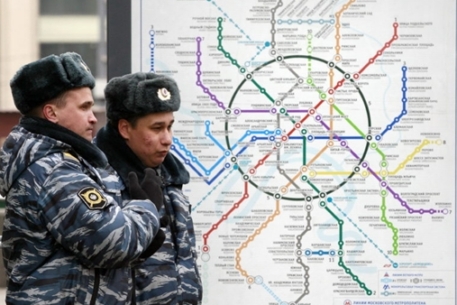 Московское метро взяли под охрану 3,1 тысячи милиционеров