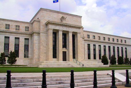 ФРС США заработала прибыль на антикризисной помощи