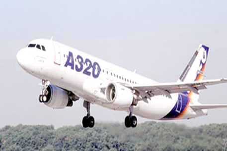 Airbus А320 совершил экстренную посадку во Франции