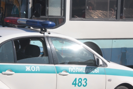 На западе Казахстана при ДТП с участием "Камаза" погибли двое