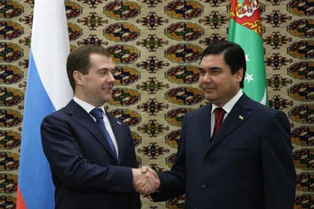 Туркменский газ поступит в Россию в январе 2010