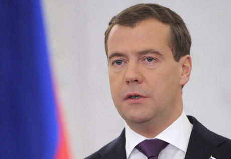 Медведев отказался обсуждать визовые вопросы с Саакашвили 