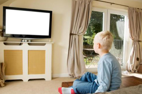 Выявили негативное влияние телевидения на развитие речи детей