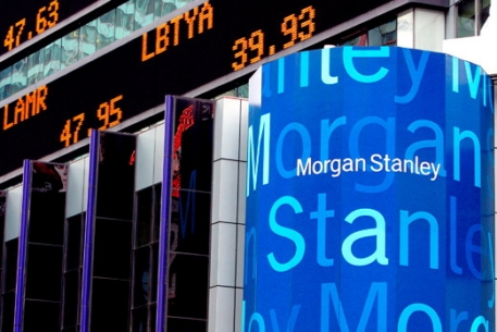 Morgan Stanley получит треть стоимости акций AIG