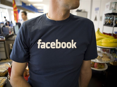 Конгрессмены США обеспокоились нововведениями Facebook