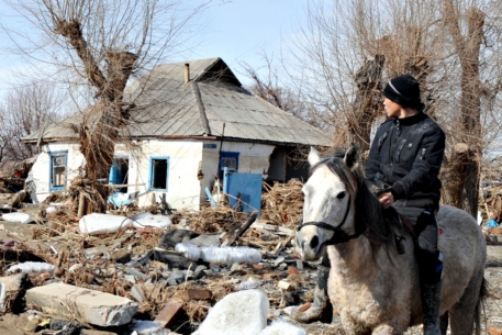 Вице-министр МЧС обвинил в трагедии в Кызыл-Агаше владельца плотины
