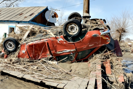 В результате паводков под Алматы пропали восемь человек